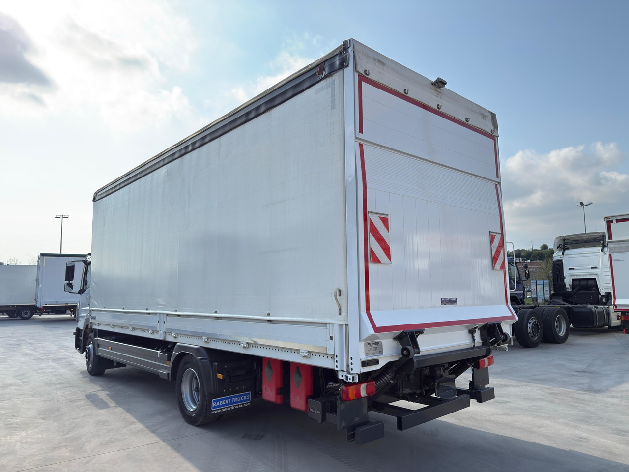 MERCEDES BENZ 15.24L Atego E6 (Semitauliner) - Curtainsider truck: picture 3 MERCEDES BENZ 15.24L Atego E6 (Semitauliner) - Curtainsider truck: picture 3