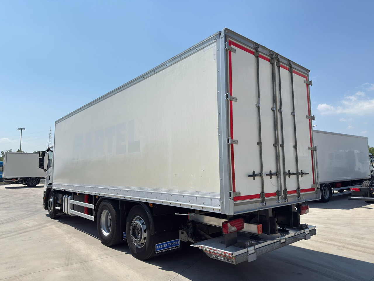 SCANIA P360 E6 (VAN) - Box truck: picture 4 SCANIA P360 E6 (VAN) - Box truck: picture 4