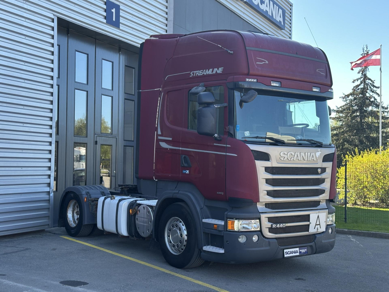 SCANIA R 440 LA4x2MNA - Tractor unit: picture 1 SCANIA R 440 LA4x2MNA - Tractor unit: picture 1