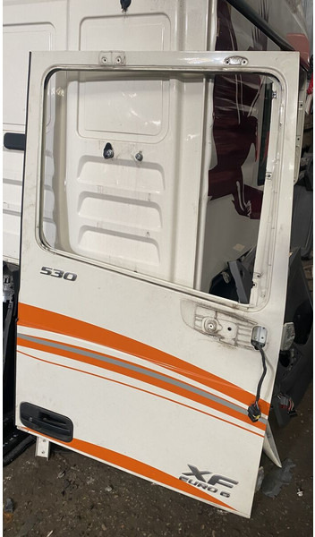 DAF XF - Door and parts: picture 2 DAF XF - Door and parts: picture 2