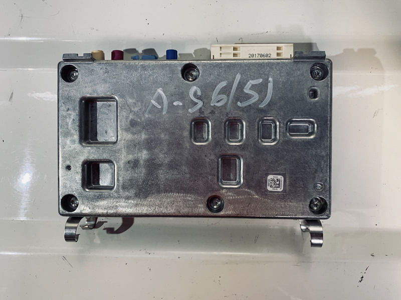 Mercedes-Benz ACTROS - ECU: picture 2 Mercedes-Benz ACTROS - ECU: picture 2