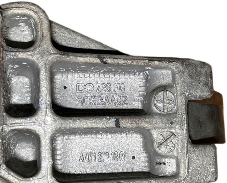 Mercedes-Benz MP5 - Fuel filter: picture 2 Mercedes-Benz MP5 - Fuel filter: picture 2