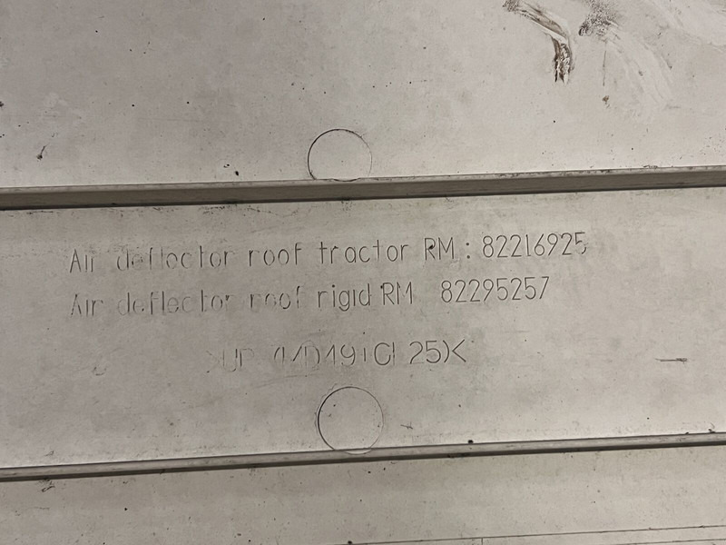 Renault - Aerodynamics/ Spoiler: picture 4 Renault - Aerodynamics/ Spoiler: picture 4