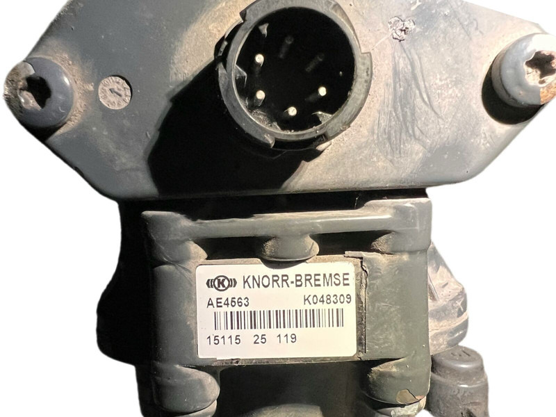 DAF LF - Spare parts: picture 4 DAF LF - Spare parts: picture 4