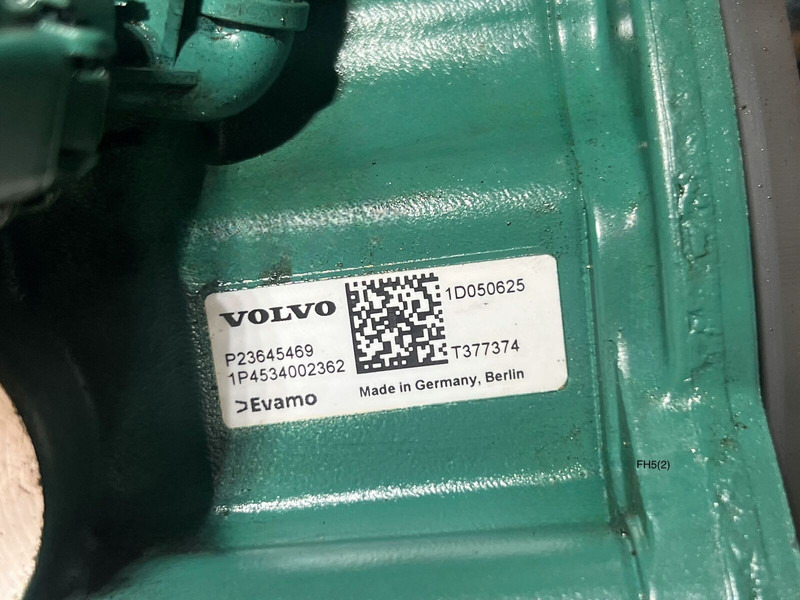 Volvo  - Spare parts: picture 4 Volvo  - Spare parts: picture 4