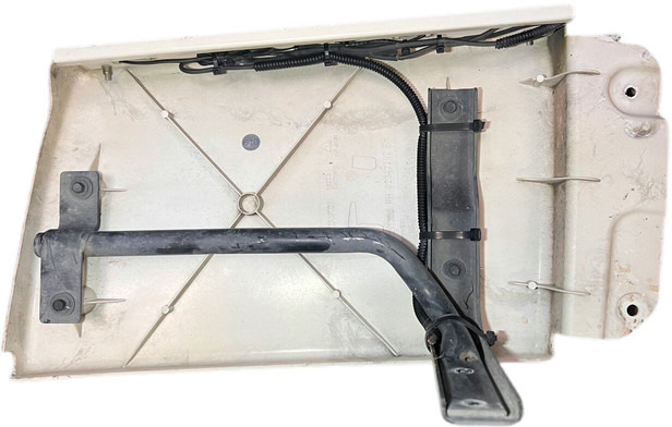 Volvo - Aerodynamics/ Spoiler: picture 3 Volvo - Aerodynamics/ Spoiler: picture 3