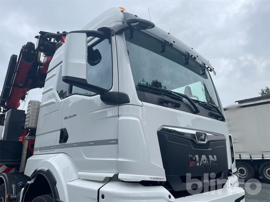 Dropside/ Flatbed truck, Crane truck 4-Achser-Pritsche mit Ladekran hinter Fahrerhaus (2023): picture 33