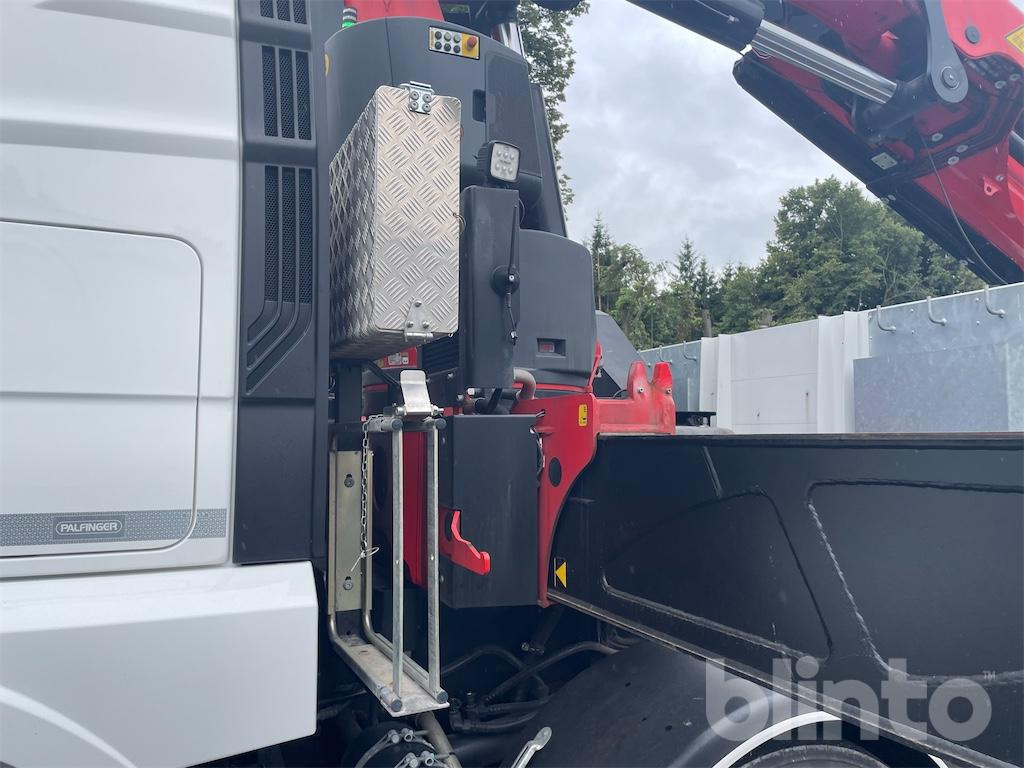 Dropside/ Flatbed truck, Crane truck 4-Achser-Pritsche mit Ladekran hinter Fahrerhaus (2023): picture 50