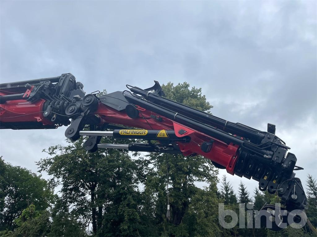 Dropside/ Flatbed truck, Crane truck 4-Achser-Pritsche mit Ladekran hinter Fahrerhaus (2023): picture 28