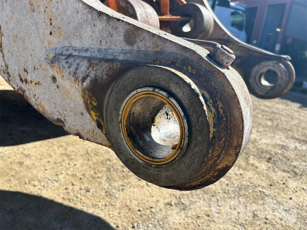 Wheel loader CATERPILLAR 980K: picture 45