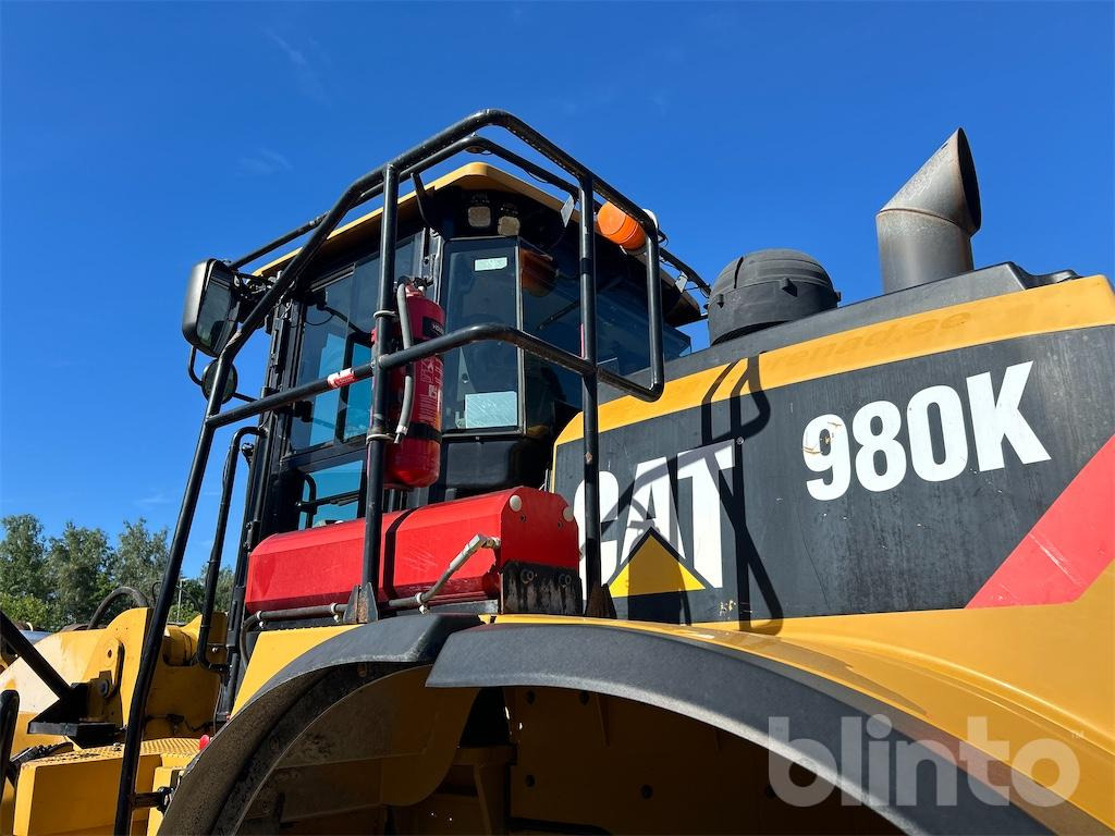 Wheel loader CATERPILLAR 980K: picture 31