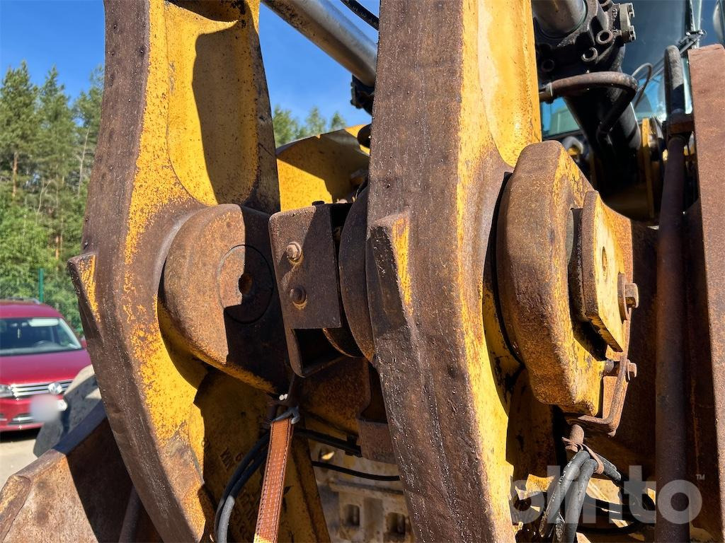 Wheel loader CATERPILLAR 980K: picture 43