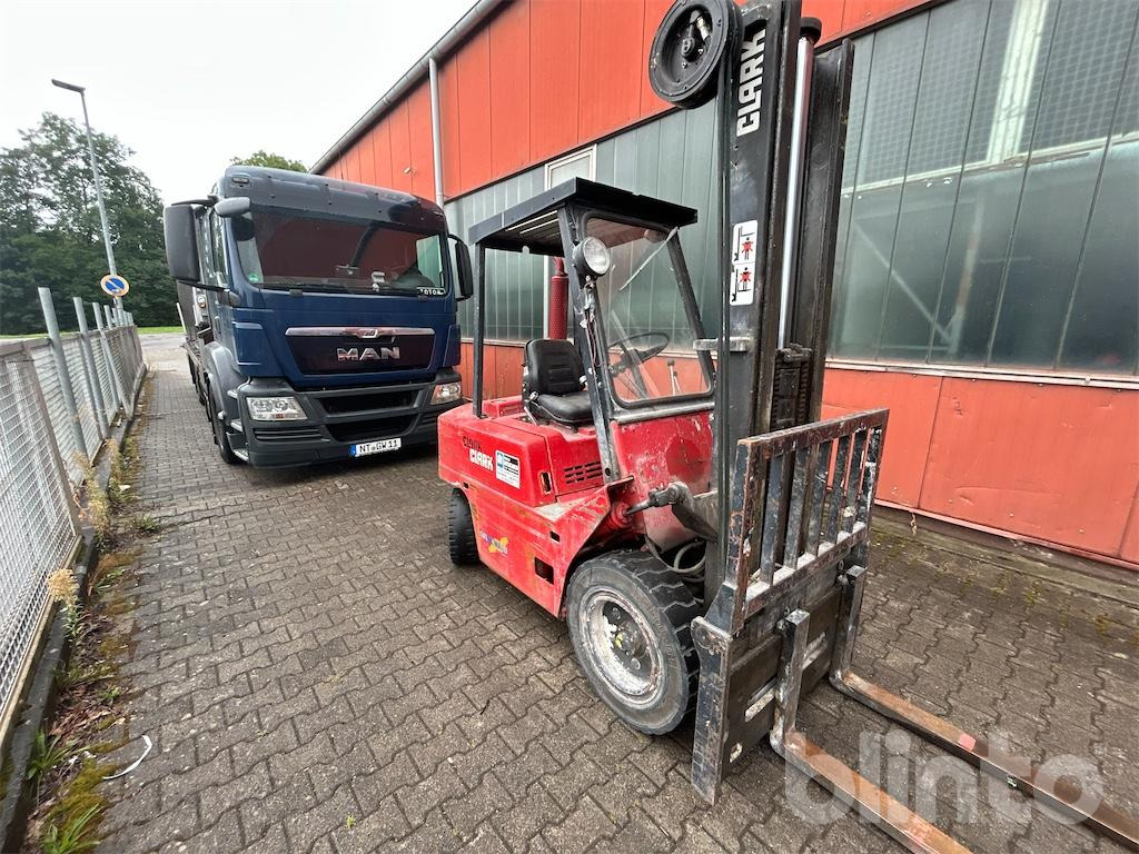 Clark C500-Y50PD - Forklift: picture 4 Clark C500-Y50PD - Forklift: picture 4