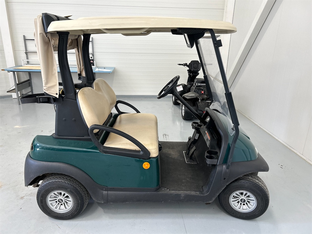 Club Car Precedent - Golf cart: picture 3 Club Car Precedent - Golf cart: picture 3
