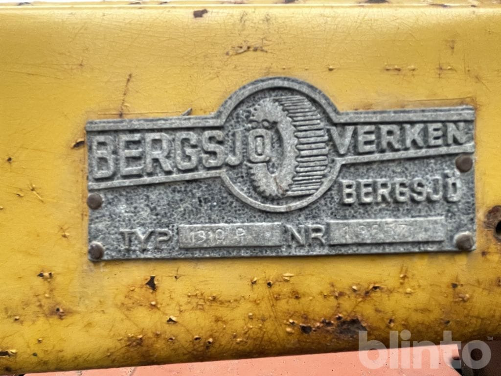 Farm tractor Fiat 880 DT 5: picture 14 Farm tractor Fiat 880 DT 5: picture 14