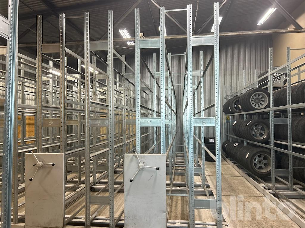 För 300-350 st. hjul - Workshop equipment: picture 2 För 300-350 st. hjul - Workshop equipment: picture 2
