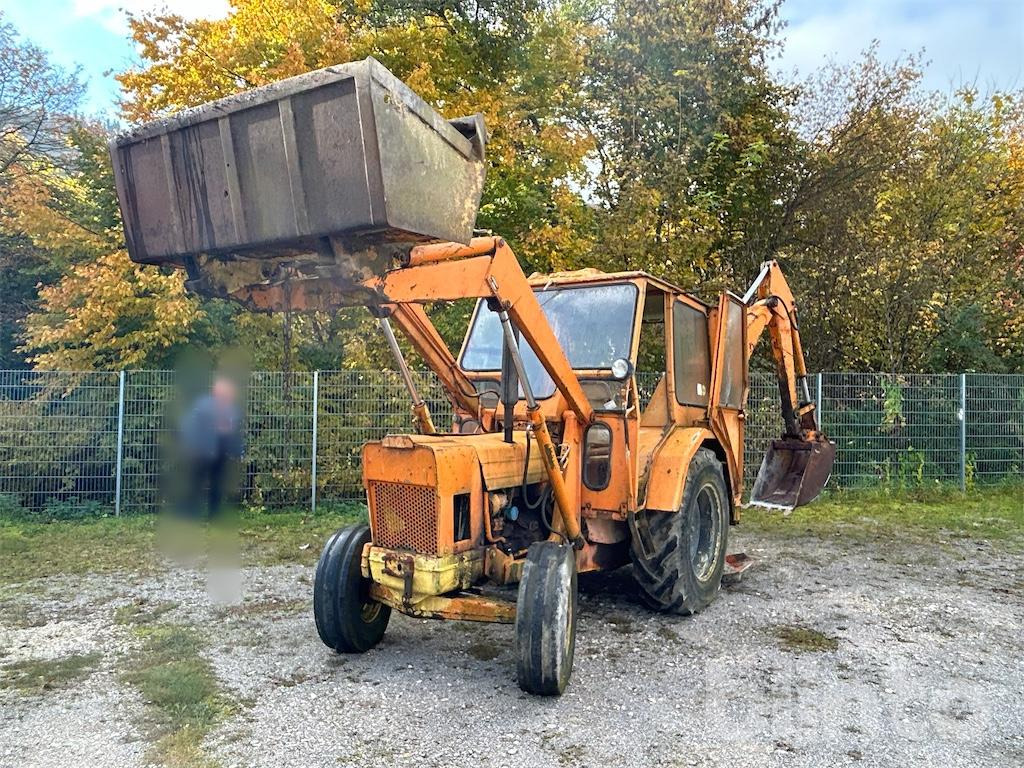 Ford 4500 S - Backhoe loader: picture 1 Ford 4500 S - Backhoe loader: picture 1