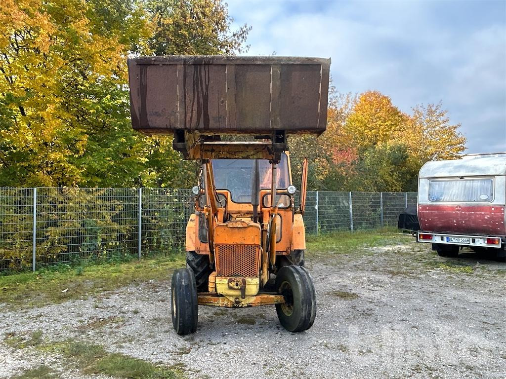 Ford 4500 S - Backhoe loader: picture 4 Ford 4500 S - Backhoe loader: picture 4