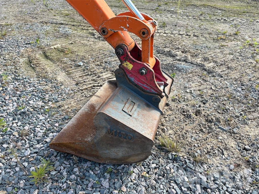 Crawler excavator Hitachi: picture 18