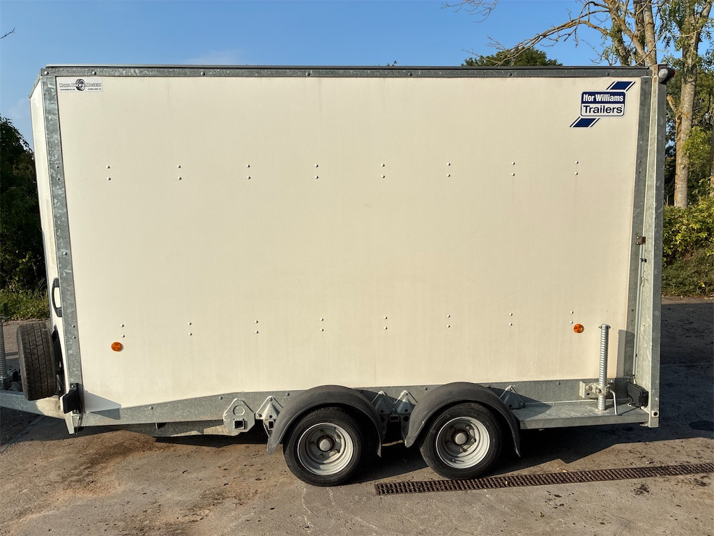 IFOR WILLIAMS BV 126 - Closed box trailer: picture 2 IFOR WILLIAMS BV 126 - Closed box trailer: picture 2
