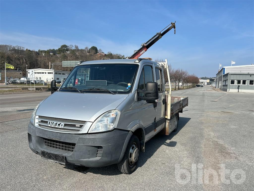Iveco Daily 3.0HP - Flatbed van, Combi van: picture 2 Iveco Daily 3.0HP - Flatbed van, Combi van: picture 2