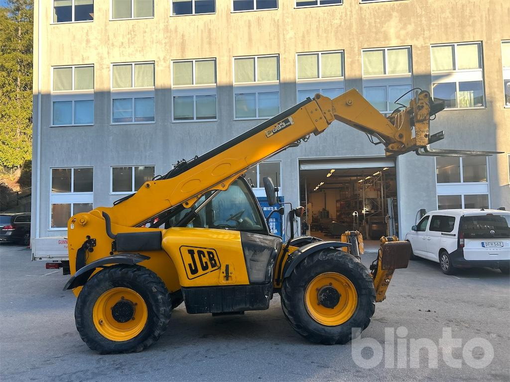 JCB 533 105 Loadall med flera redskap - Telescopic handler: picture 4 JCB 533 105 Loadall med flera redskap - Telescopic handler: picture 4
