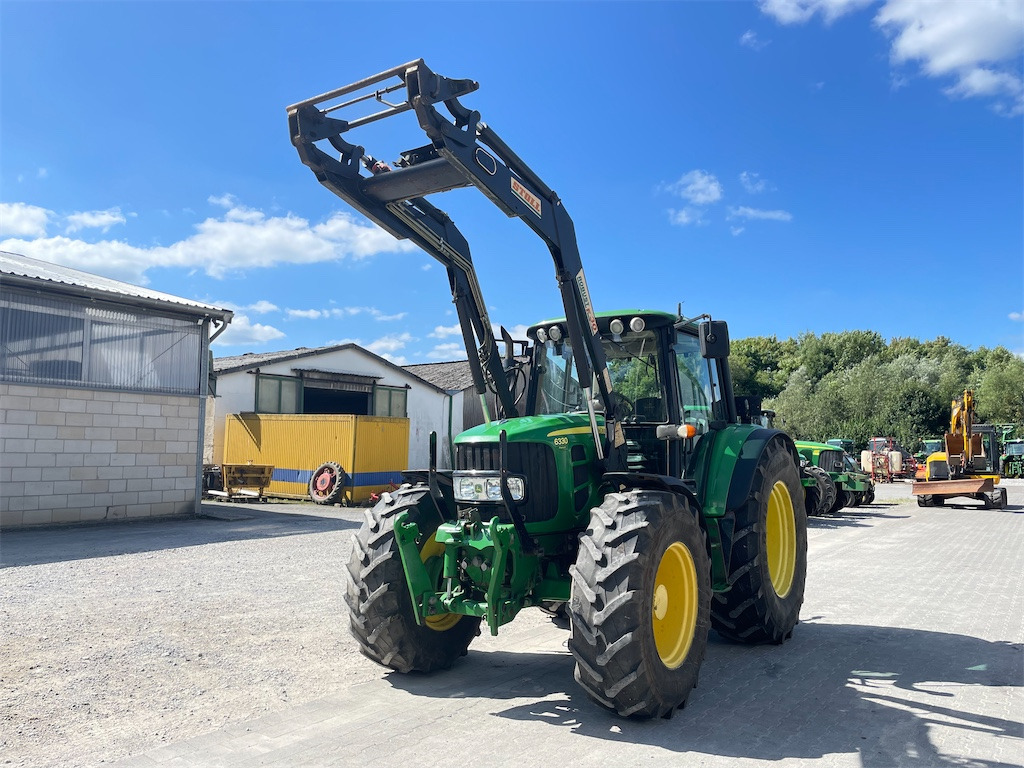 John Deere 6330 Premium (2007) - Farm tractor: picture 1 John Deere 6330 Premium (2007) - Farm tractor: picture 1
