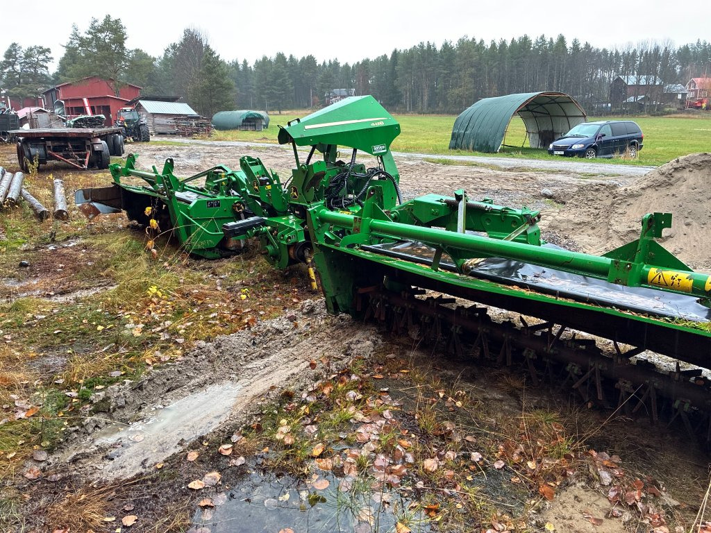 John Deere butterfly - Flail mower/ Mulcher: picture 2 John Deere butterfly - Flail mower/ Mulcher: picture 2