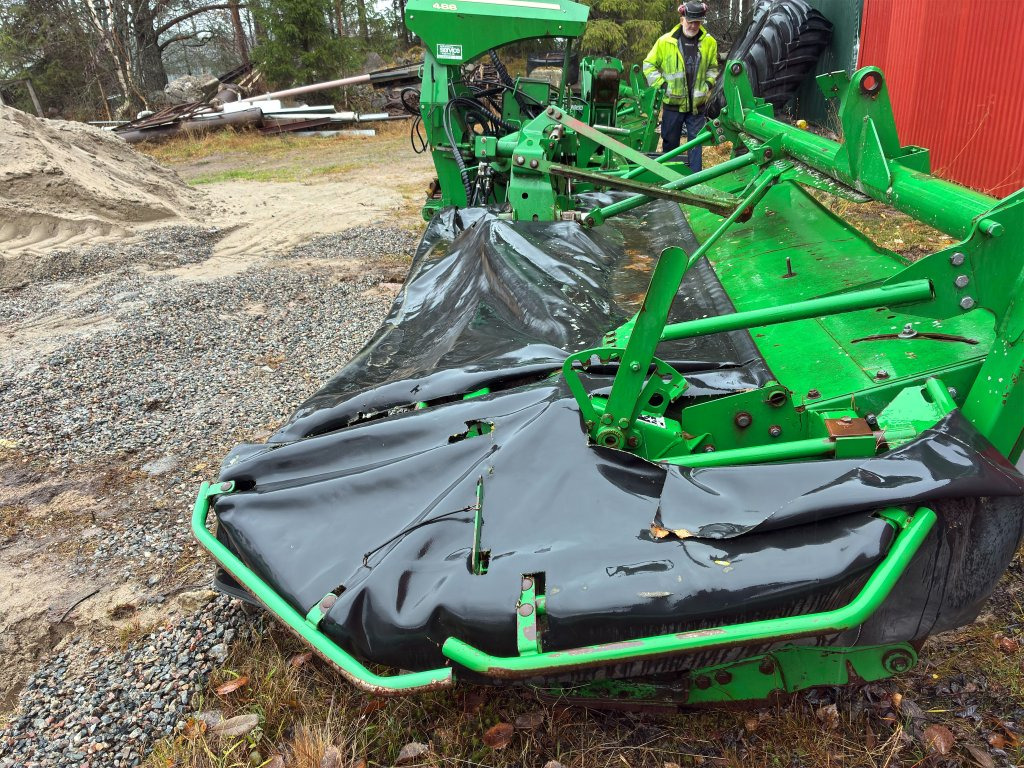 John Deere butterfly - Flail mower/ Mulcher: picture 4 John Deere butterfly - Flail mower/ Mulcher: picture 4