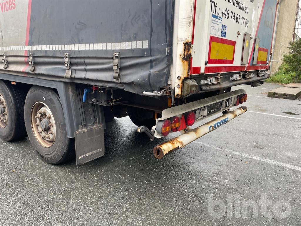Curtainsider semi-trailer Krone SD (2016): picture 48