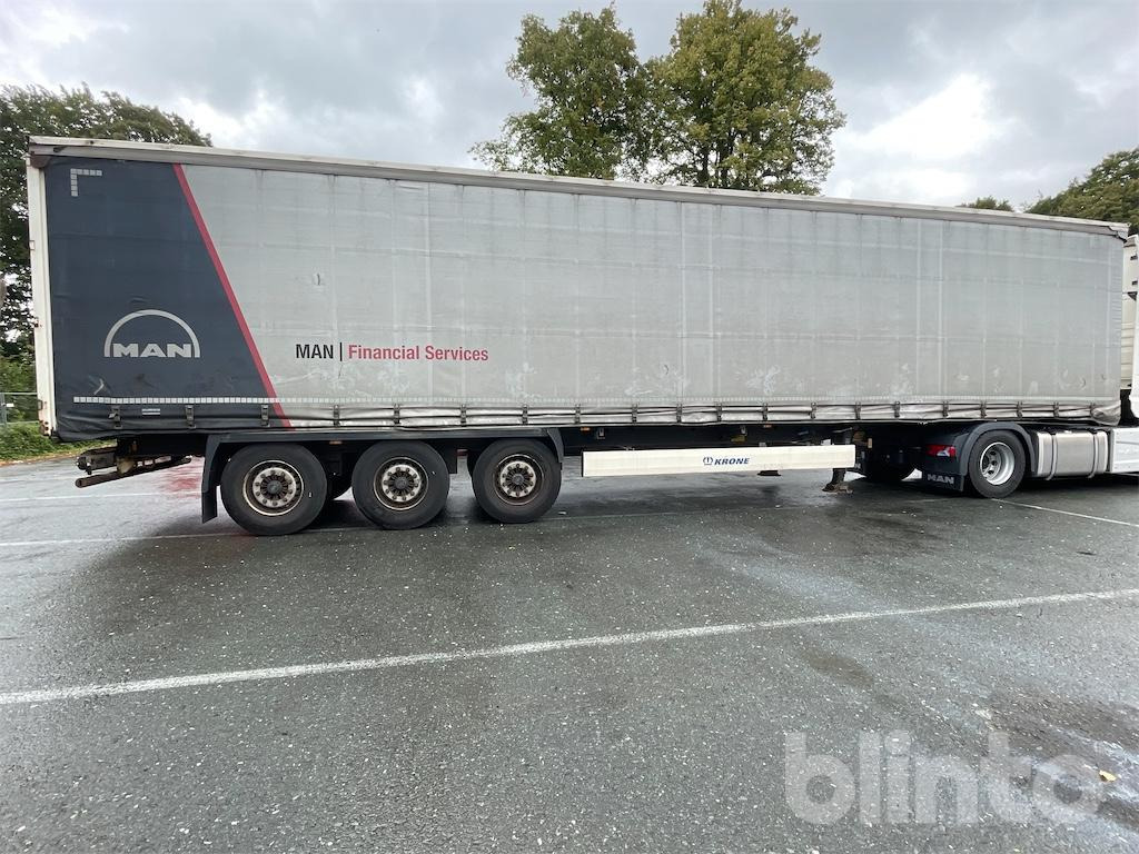 Curtainsider semi-trailer Krone SD (2016): picture 10