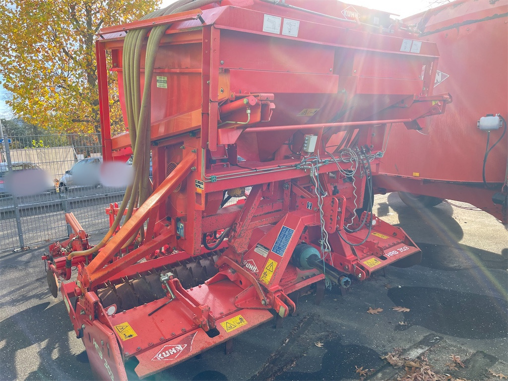 Kuhn (HRB 303D / Venta AL-302) - Seed drill: picture 4 Kuhn (HRB 303D / Venta AL-302) - Seed drill: picture 4