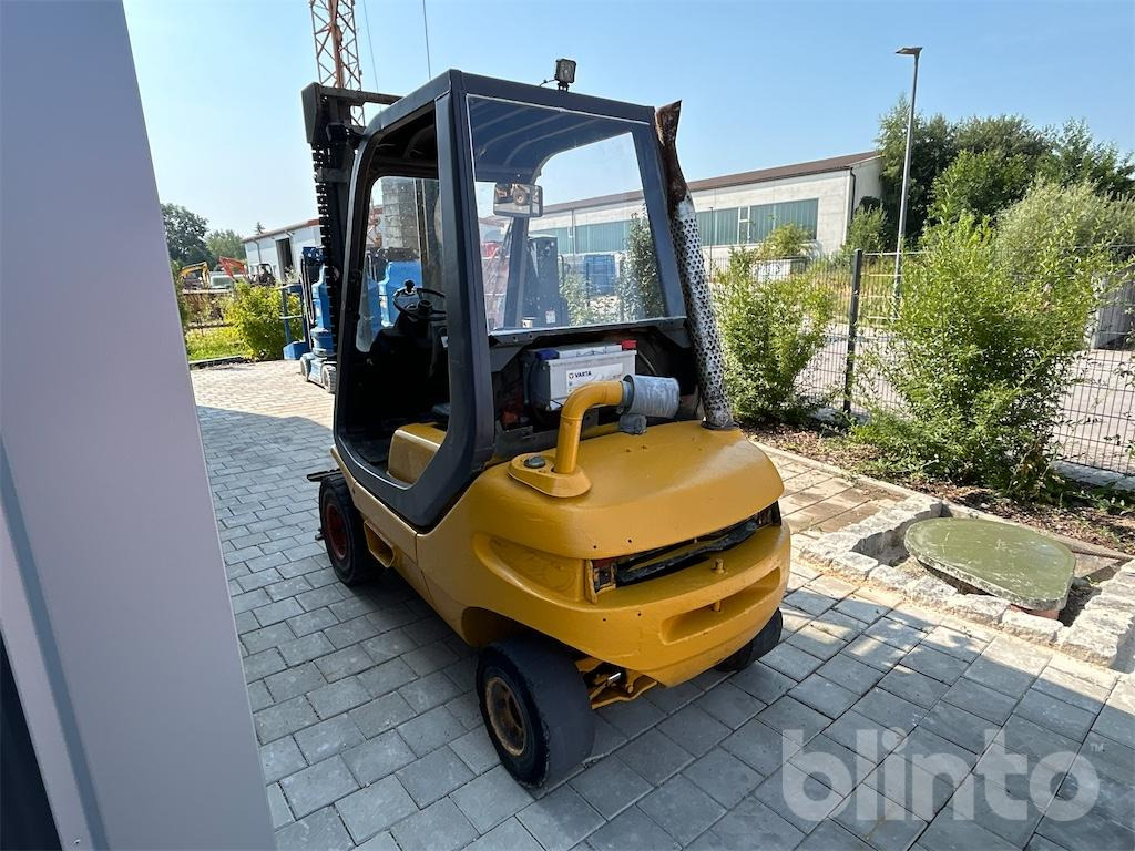 LINDE H20D (1990) - Forklift: picture 3 LINDE H20D (1990) - Forklift: picture 3