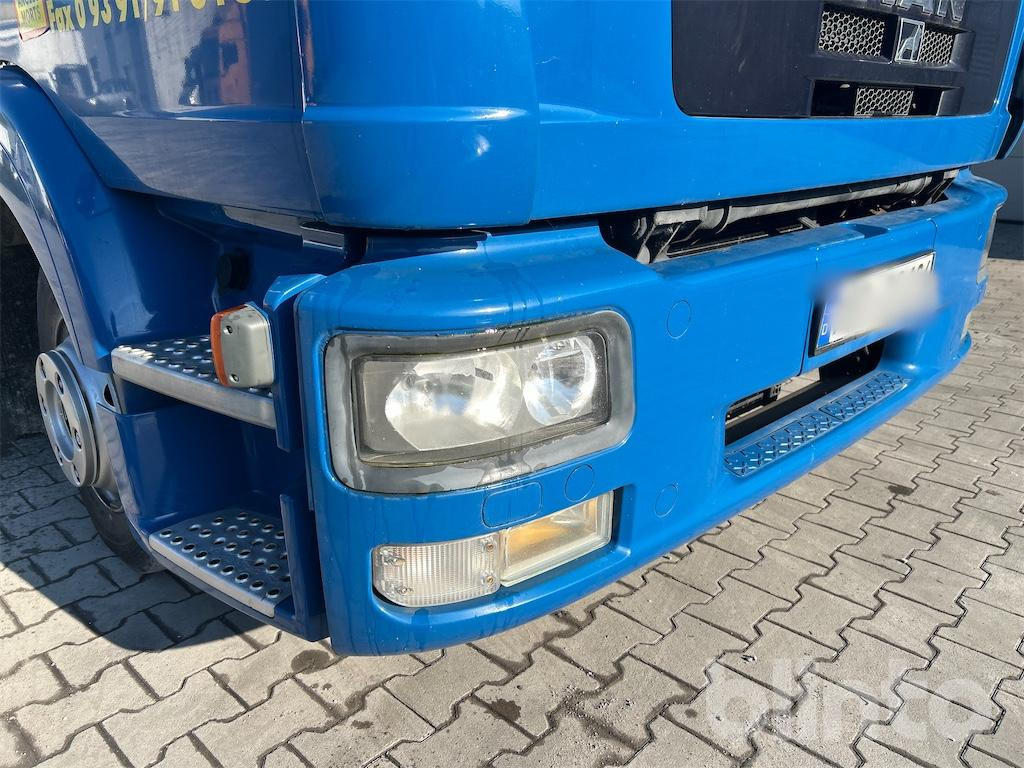 MAN TGL 8.250 (2012) - Curtainsider truck: picture 5 MAN TGL 8.250 (2012) - Curtainsider truck: picture 5