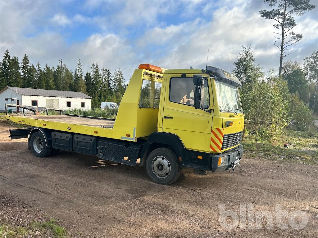 MERCEDES BENZ 817 - Tow truck: picture 2 MERCEDES BENZ 817 - Tow truck: picture 2