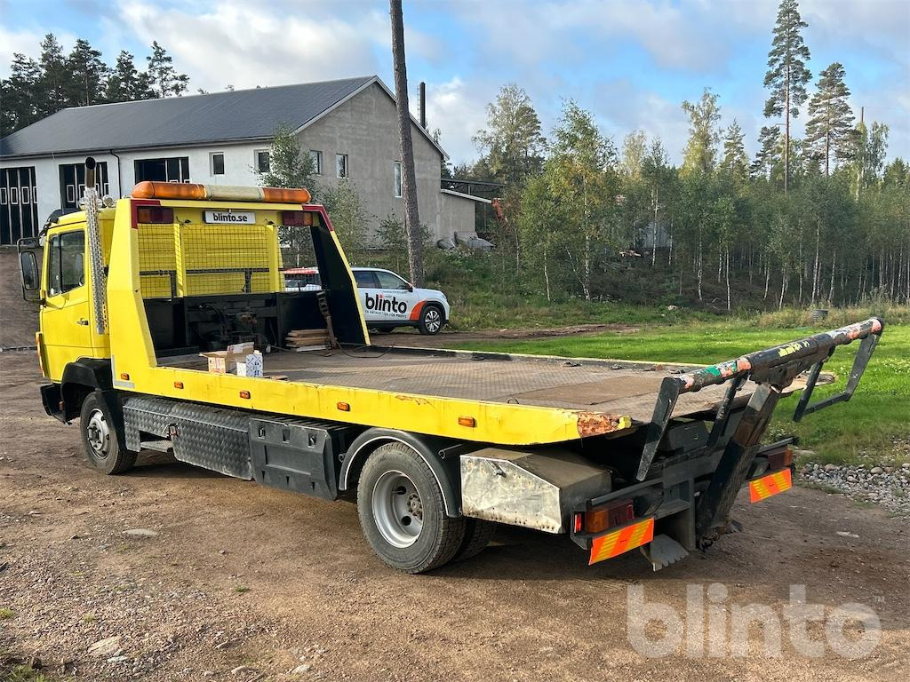 MERCEDES BENZ 817 - Tow truck: picture 4 MERCEDES BENZ 817 - Tow truck: picture 4