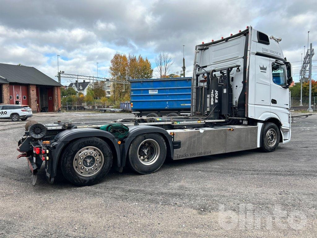 MERCEDES-BENZ - Hook lift truck: picture 4 MERCEDES-BENZ - Hook lift truck: picture 4