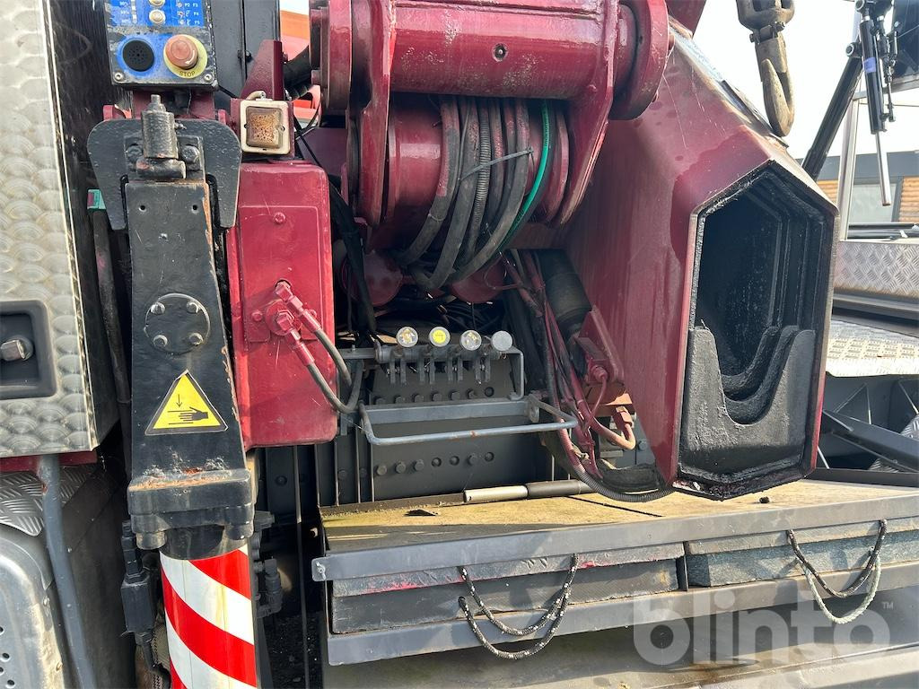 Crane truck Mercedes Benz 3348 Actros (2001): picture 44
