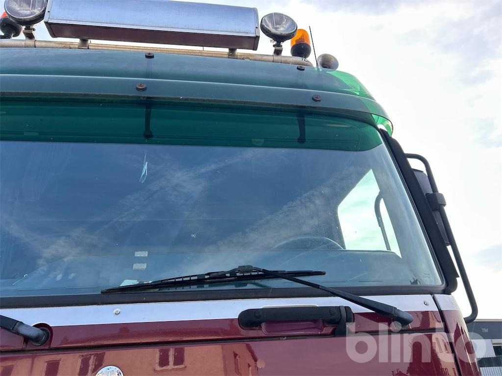 Crane truck Mercedes Benz 3348 Actros (2001): picture 27