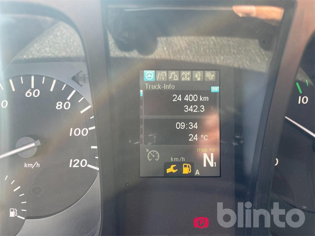 Mercedes Benz AROCS 3351 AK (2020) mit TEBBE Aufbau - Manure spreader: picture 5 Mercedes Benz AROCS 3351 AK (2020) mit TEBBE Aufbau - Manure spreader: picture 5