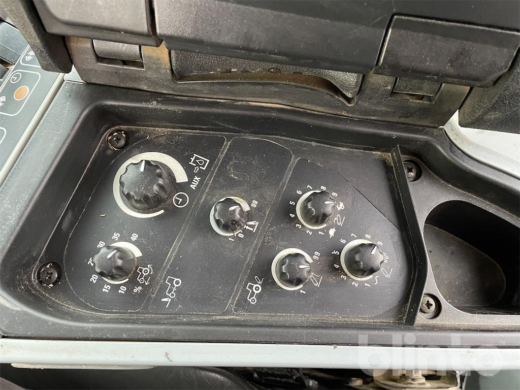 Farm tractor New Holland T7 230 (2018): picture 44 Farm tractor New Holland T7 230 (2018): picture 44