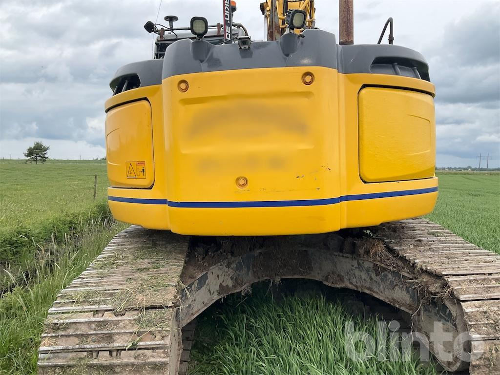Crawler excavator New Holland kobelco E235 B se: picture 27