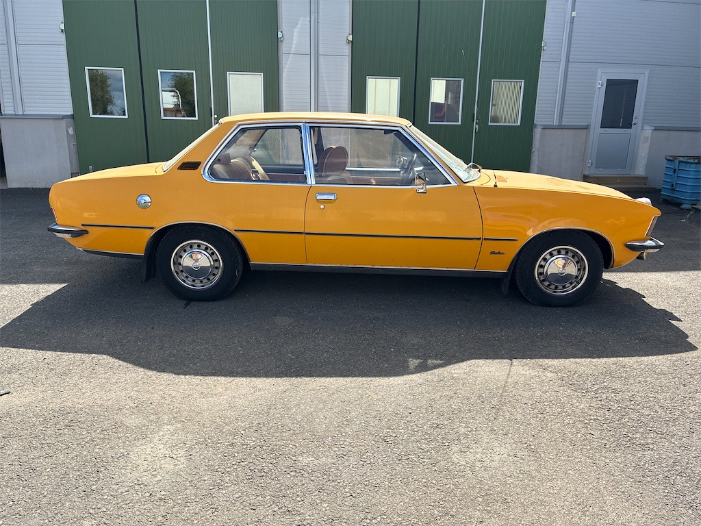 OPEL REKORD 018285 - Car: picture 4 OPEL REKORD 018285 - Car: picture 4