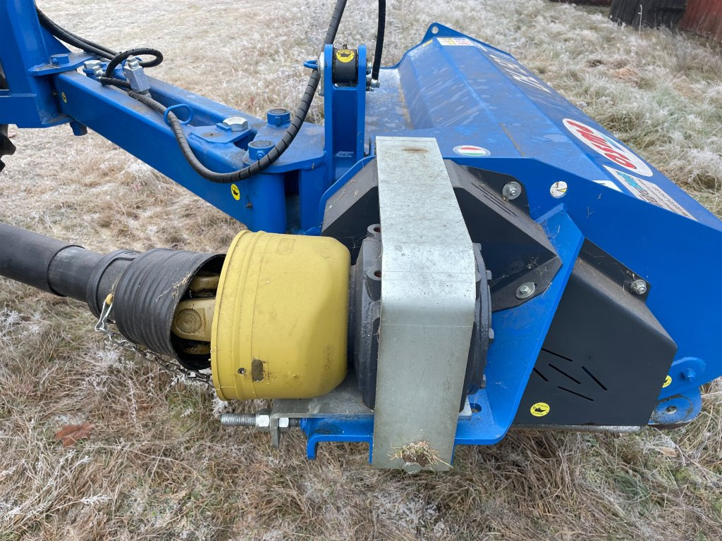 Osma DHL190 - Verge mower: picture 3 Osma DHL190 - Verge mower: picture 3