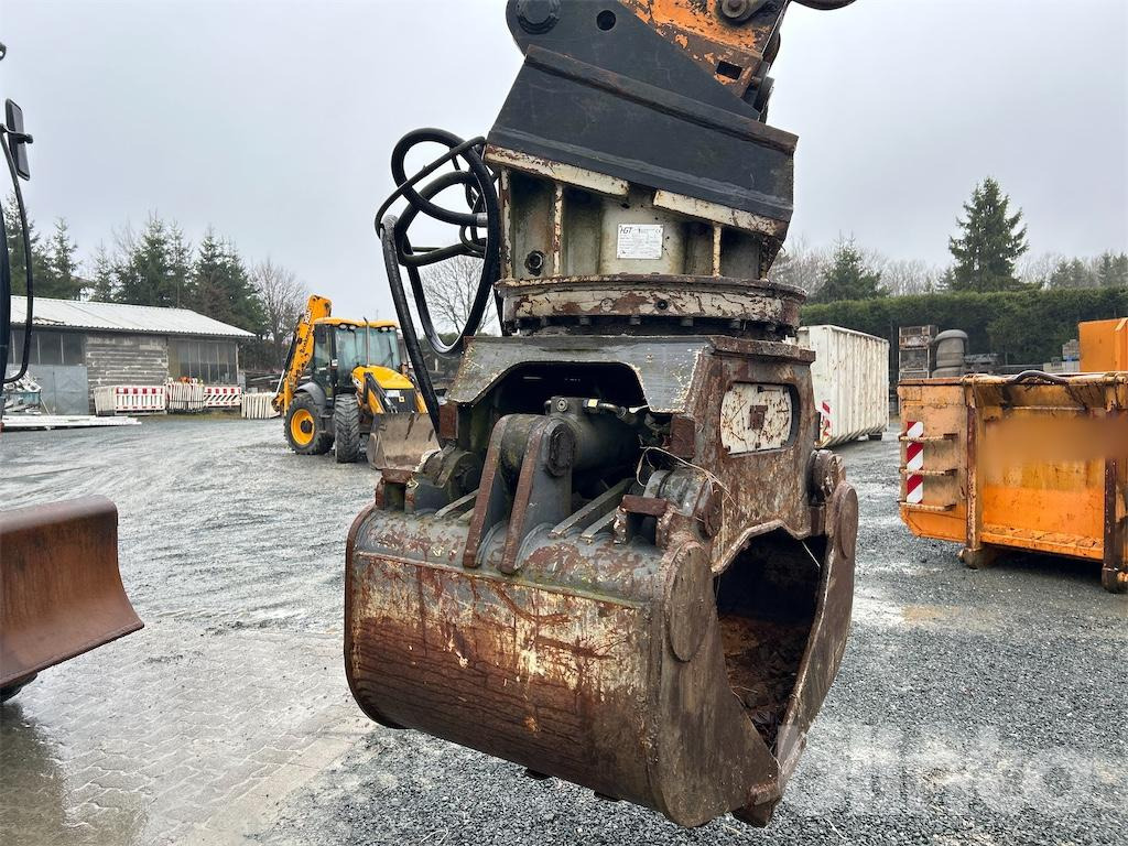 HGT MP4-PL (2001) - Other machinery: picture 2 HGT MP4-PL (2001) - Other machinery: picture 2