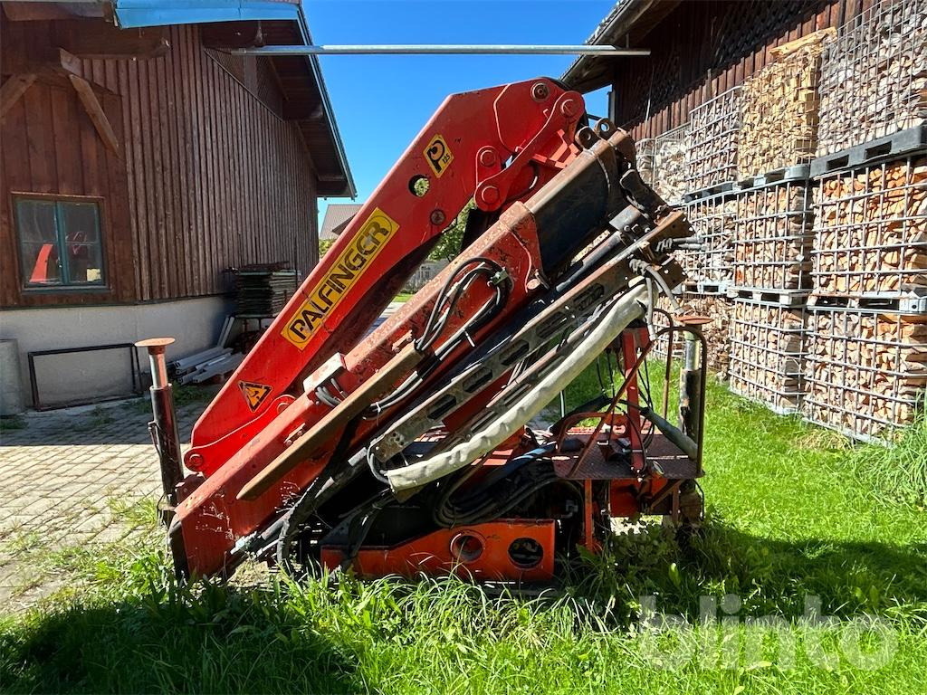 Palfinger PK12500A (1992) - Loader crane: picture 2 Palfinger PK12500A (1992) - Loader crane: picture 2