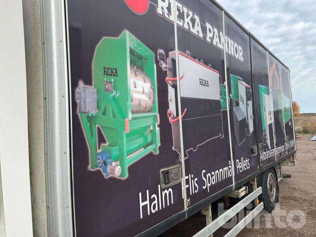 Box truck SCANIA P94DB4X2LB230: picture 14