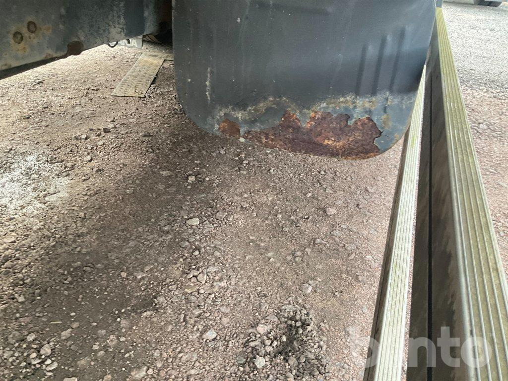 Box truck SCANIA P94DB4X2LB230: picture 32