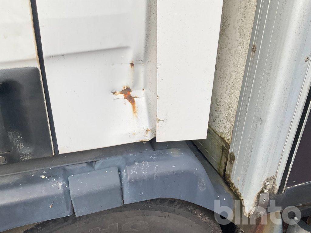 Box truck SCANIA P94DB4X2LB230: picture 42