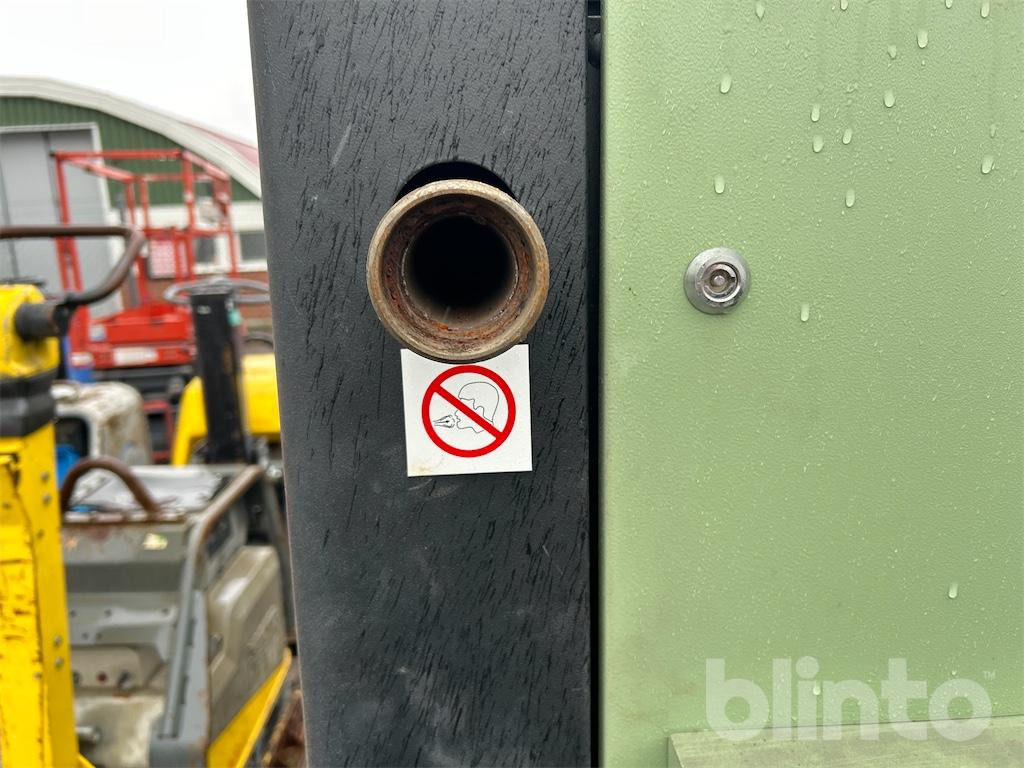 Sullair Trek 37HH - Air compressor: picture 4 Sullair Trek 37HH - Air compressor: picture 4